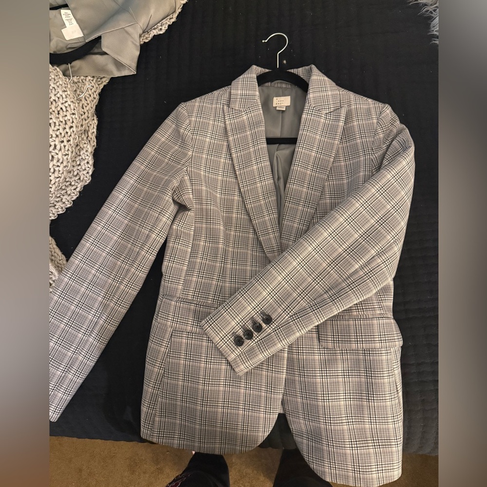 Gray plaid a new day blazer